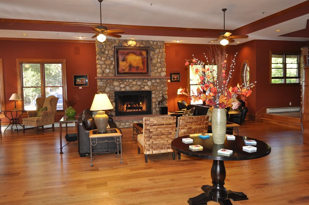 The Bradley Boulder Inn Ngoại thất bức ảnh