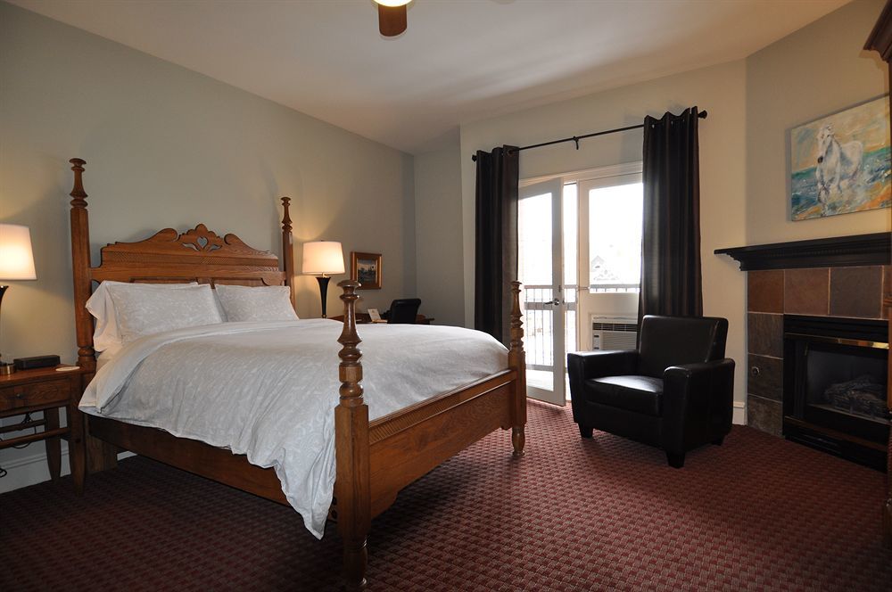 The Bradley Boulder Inn Ngoại thất bức ảnh