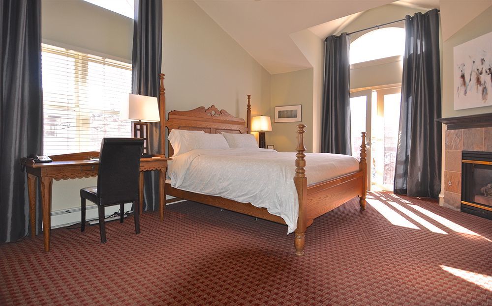 The Bradley Boulder Inn Ngoại thất bức ảnh