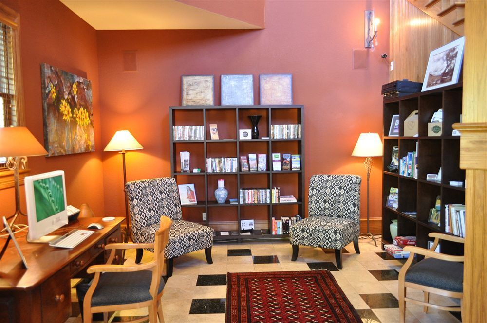 The Bradley Boulder Inn Ngoại thất bức ảnh